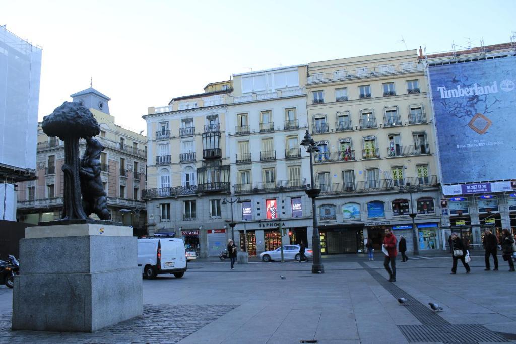 Hostal Ana Belen Madrid Exterior photo